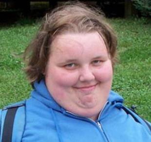 House ripped apart to take UK’s fattest teen to hospital