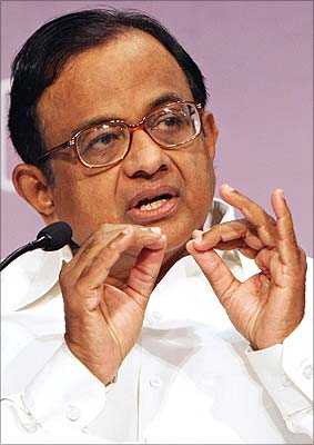 Centre to give petrol pumps to 26/11 martyrs’ families