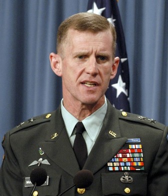 US commander in Afghanistan seeks more troops, warns of failure 