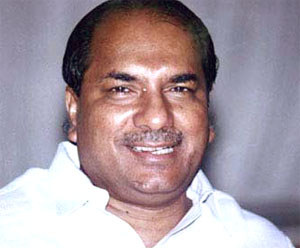 Government not ignoring graft complaint against bureaucrats: Antony