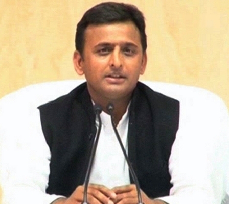 UP CM asks centre to extend Delhi metro