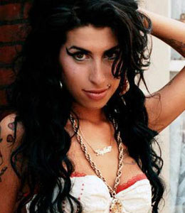 Amy Winehouse eyes perfume range launch