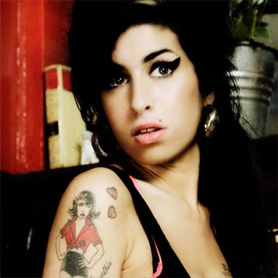 Amy Winehouse''s dad ‘returning rehab donations after name registration crisis’