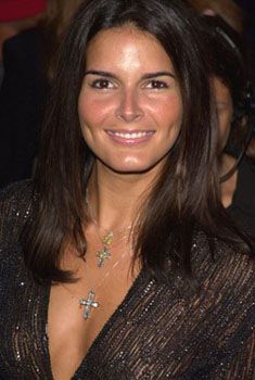 Angie Harmon defends Bristol