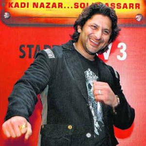 I'm asking for the price I deserve: Arshad Warsi
