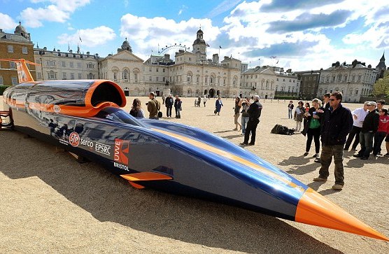 Bloodhound SuperSonic Car