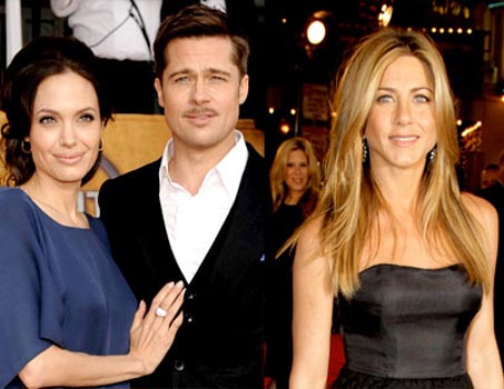 Experts don''t buy Pitt''s defence of not cheating on Aniston for Jolie