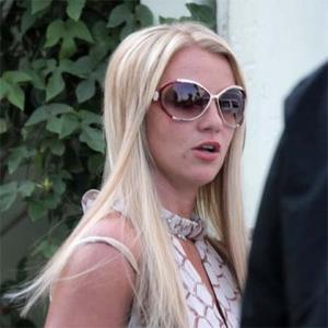 Britney’s new song talks about a ‘threesome’