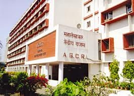 CAG asks IT department to check growing tax arrears