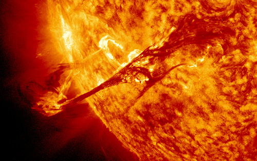 SOHO captures images of CMEs erupting from sun