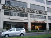 California Pizza Kitchen to enter Indian market; inks alliance with two firms