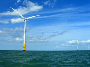 Cape Wind signed its first contract with a local utility