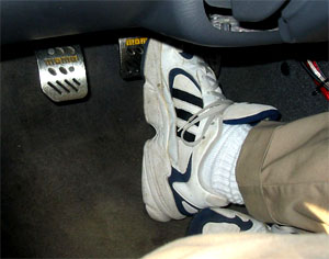 Particles from car brakes can harm your lungs