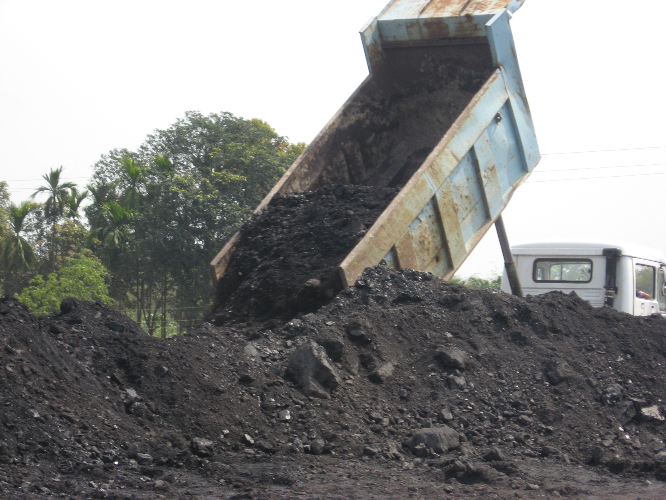  Coal India is eyeing for possible acquisition targets