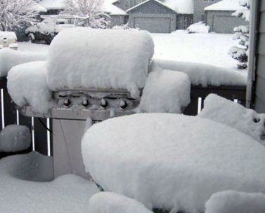 Colorado gets several inches of snow fall in higher elevations