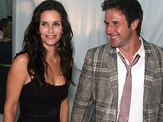 Courteney Cox, hubby David Arquette planning adoption?