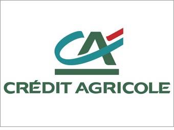 French bank Credit Agricole sees profits plunge in 2008 