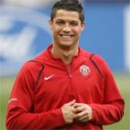 Ronaldo’s mum: My son is no womanizer