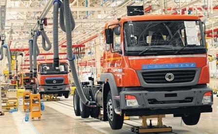 Mercedes Benz  India on Mercedes Benz Bus Division Merges With Daimler India   Topnews