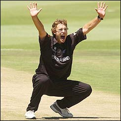 Vettori remains No.1 ODI bowler of the world