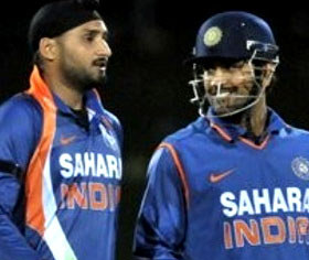 Dhoni wants Harbhajan to strike in middle overs