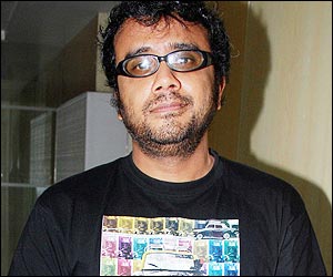 Abhay, Emraan will break stereotypes in 'Shanghai': Dibakar Banerjee