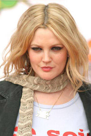 Drew Barrymore To Debut In Bollywood With The Lifestyle