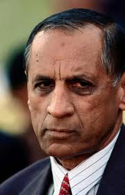 Andhra Governor meets PM on Telangana issue 