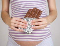 Eat chocolates to reduce risks coming during pregnancy