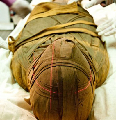Egyptian-mummy-no-heart