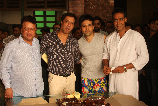 Madhur Bhandarkar celebrates for Ajay, Emran