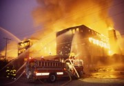 Huge fire destroys 39 stores in downtown Amman 