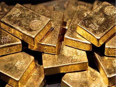 Gold futures rise on global cues