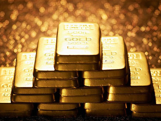 Gold futures fall on global cues