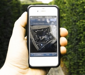 Google Maps to debut Street View on mobile Google Maps Web app