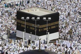Saudi intelligence operation foiled Qaeda plot against Haj pilgrims