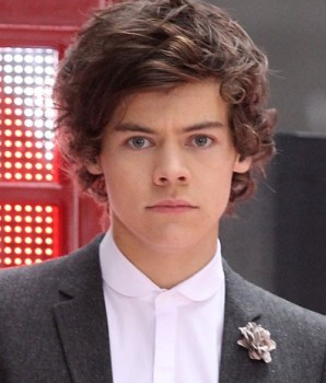 Harry Styles hates staying alone