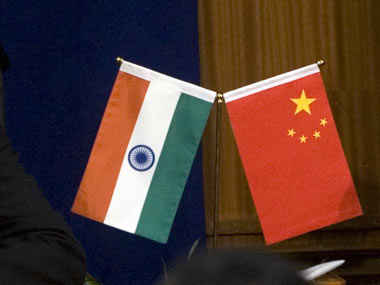 India-China-flags