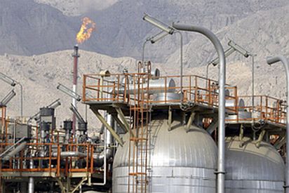 Pakistan and Iran sign agreement to supply Iranian gas to Pakistan