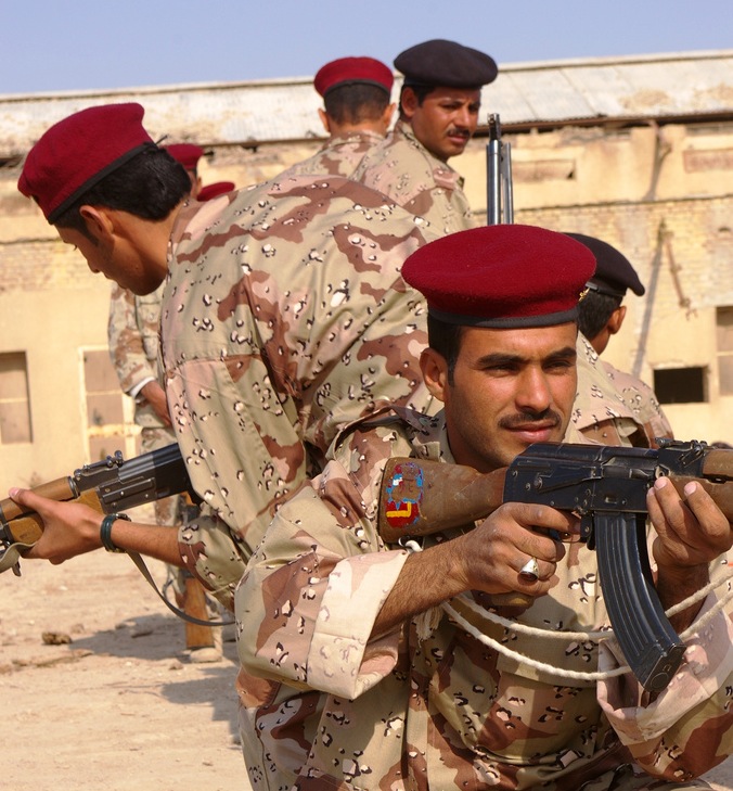 Iraqi forces find explosives inside Iraqi mosque 