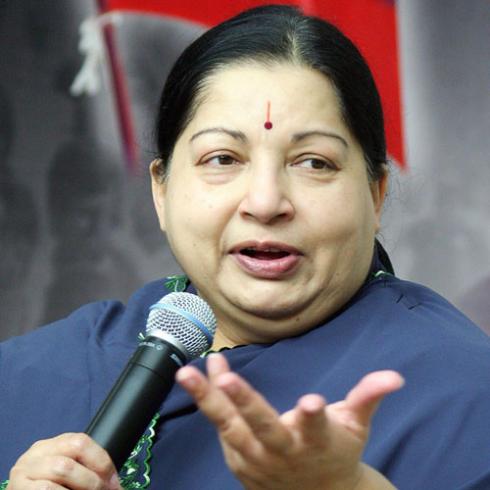 Jayalalithaa launches scheme to sell rice at Rs 20 per kg