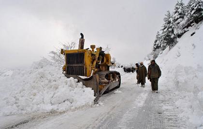 /Jammu-Srinagar-Highway.j