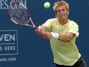 Nieminen nails Djokovic to reach Sydney final 