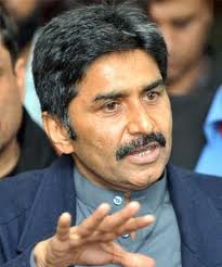  PCB issues show-cause notice to Miandad for criticising board’s policies