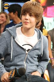 Justin Bieber Maintains Regular Communication With God