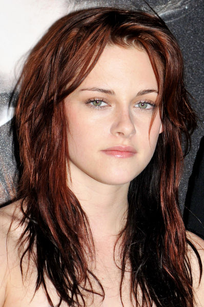 kristen stewart twilight photo shoot. Kristen Stewart discusses her