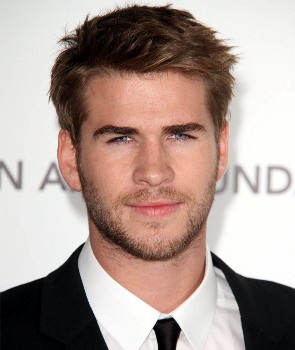 Hemsworth unhappy with Cyrus' performance