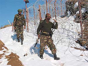 Pakistan open cross border firing in Poonch