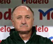 Chelsea fire manager Scolari after seven months