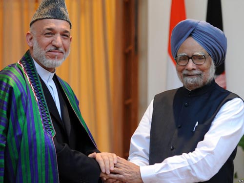 Manmohan-Singh-Hamid-Karzai
